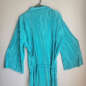 CATO brand turquoise pleated blouse
